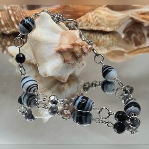 Elegant Black and Silver Beaded Bracelet